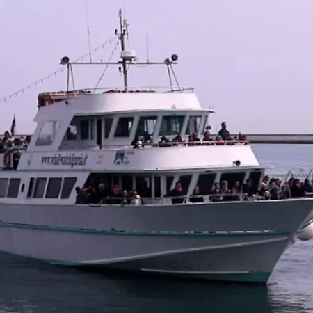 I Monti Sul Mare - A Pegli 아파트 *