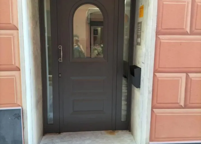 I Monti Sul Mare - A Pegli Génova