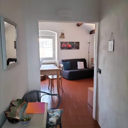 I Monti Sul Mare - A Pegli *