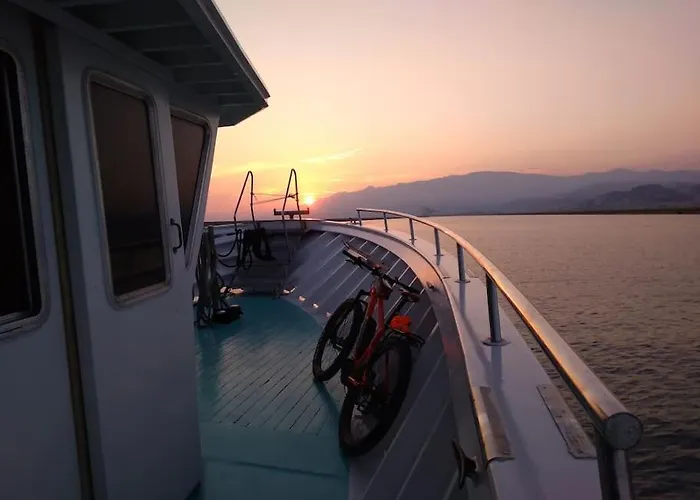 I Monti Sul Mare - A Pegli *